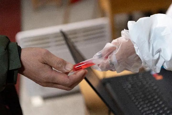 大冬天的，这对东北母女竟离开海南回乡战疫