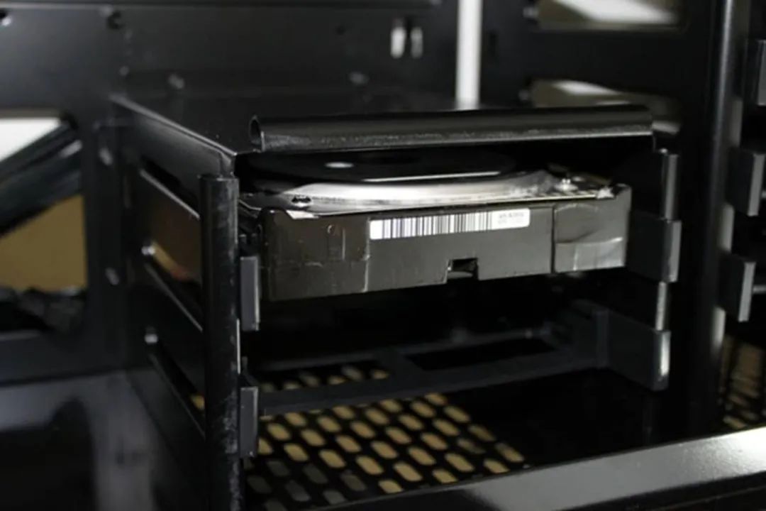 nas盘监控盘,监控盘和nas盘的区别