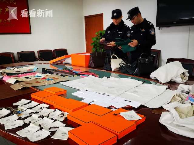假冒国际名牌包包制假窝点被端,假冒名牌包最新案例