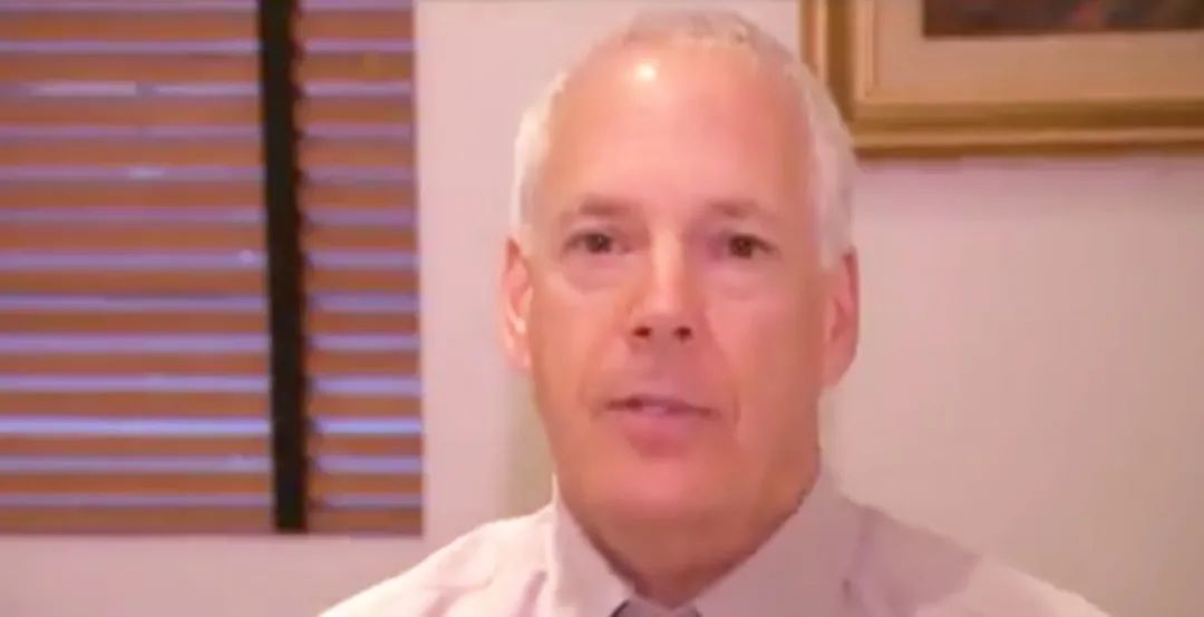 小甜甜布兰妮经历了什么,小甜甜布兰妮如何被解救