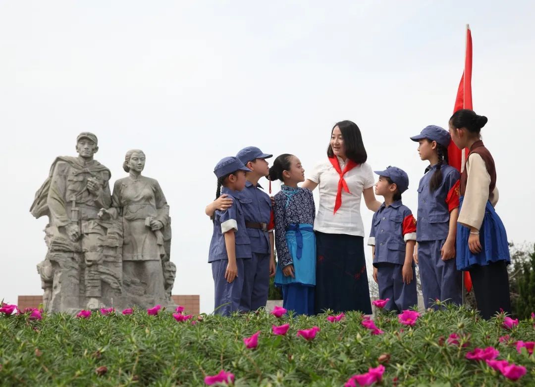 苏州团市委组织参加《*共中**中央关于全面加强新时代少先队工作的意见》专题学习会