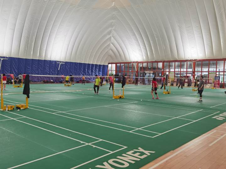 满了，全满了！大年初四，杭州市中心这里人气爆棚