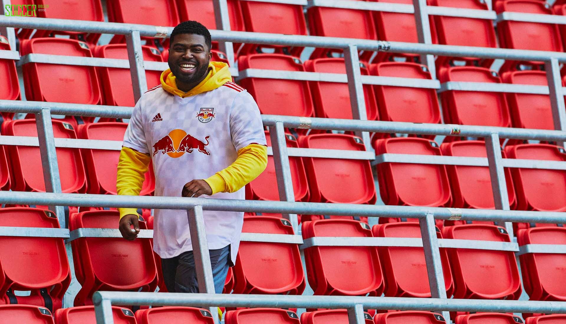 公牛队主场球衣颜色,纽约红牛温哥华红帽足球