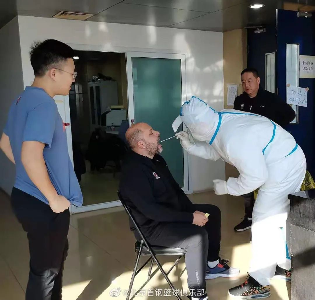 45分大胜残阵北控,首钢对北控最后五分钟视频