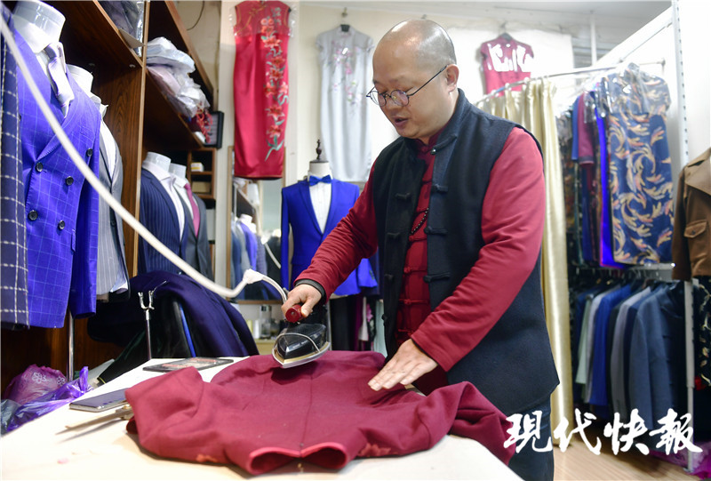 “布布布布布”！26年，南京山西路面料城一直都在那儿