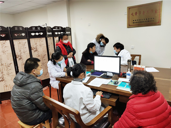 武汉市中医医院中医传承,中医走进社区为居民健康保驾护航