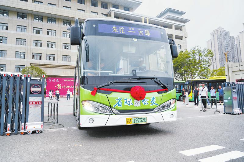 成渝双城经济圈对泸州影响,务实推进泸州深度发展