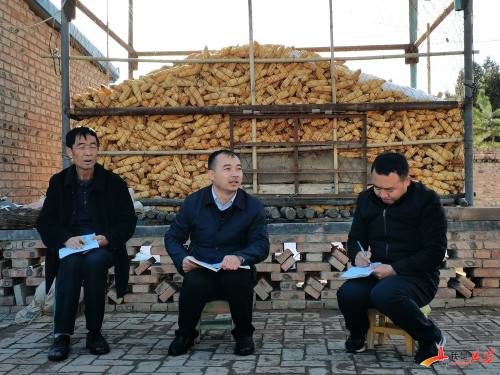 全国脱贫攻坚战优秀个人表彰,脱贫攻坚先进个人人民日报