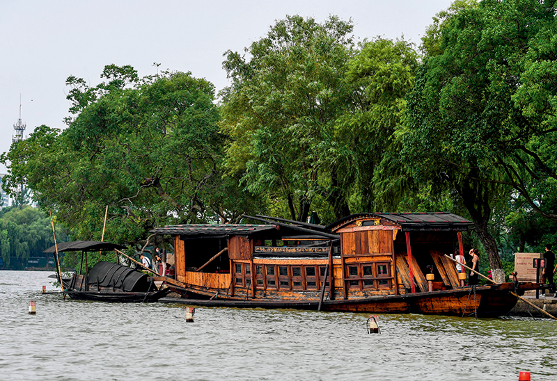 瞭望|从*党**史学习教育中汲取聪颖和力量——学习习*平近**总书记《论中国*产党共**历史》