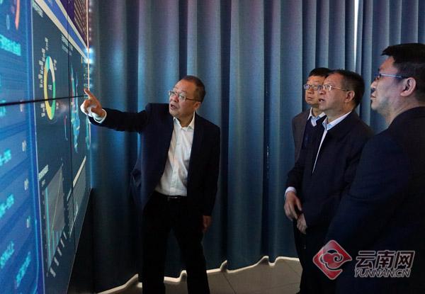 云报集团与中国邮政云南分公司签署战略合作协议