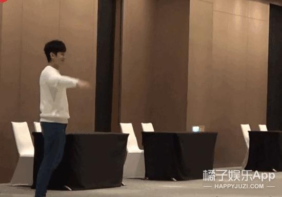 44岁的陈乔恩找到真爱的状态真好,陈乔恩微博晒照引热议