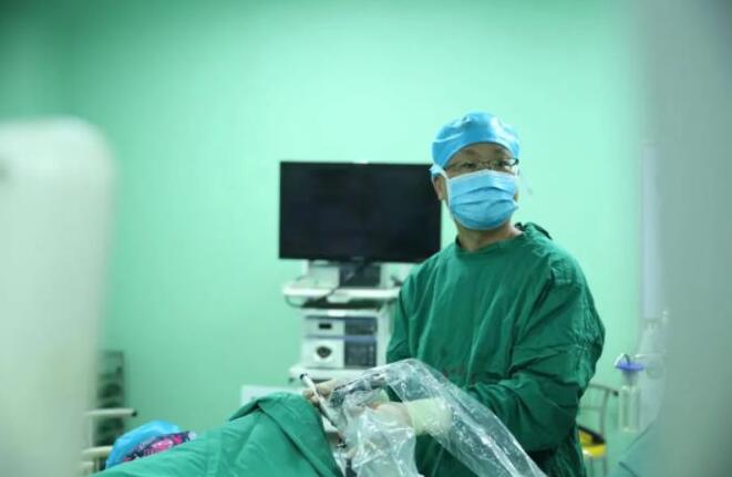 结石腰积水怎么治疗,结石梗阻肾积水怎么办