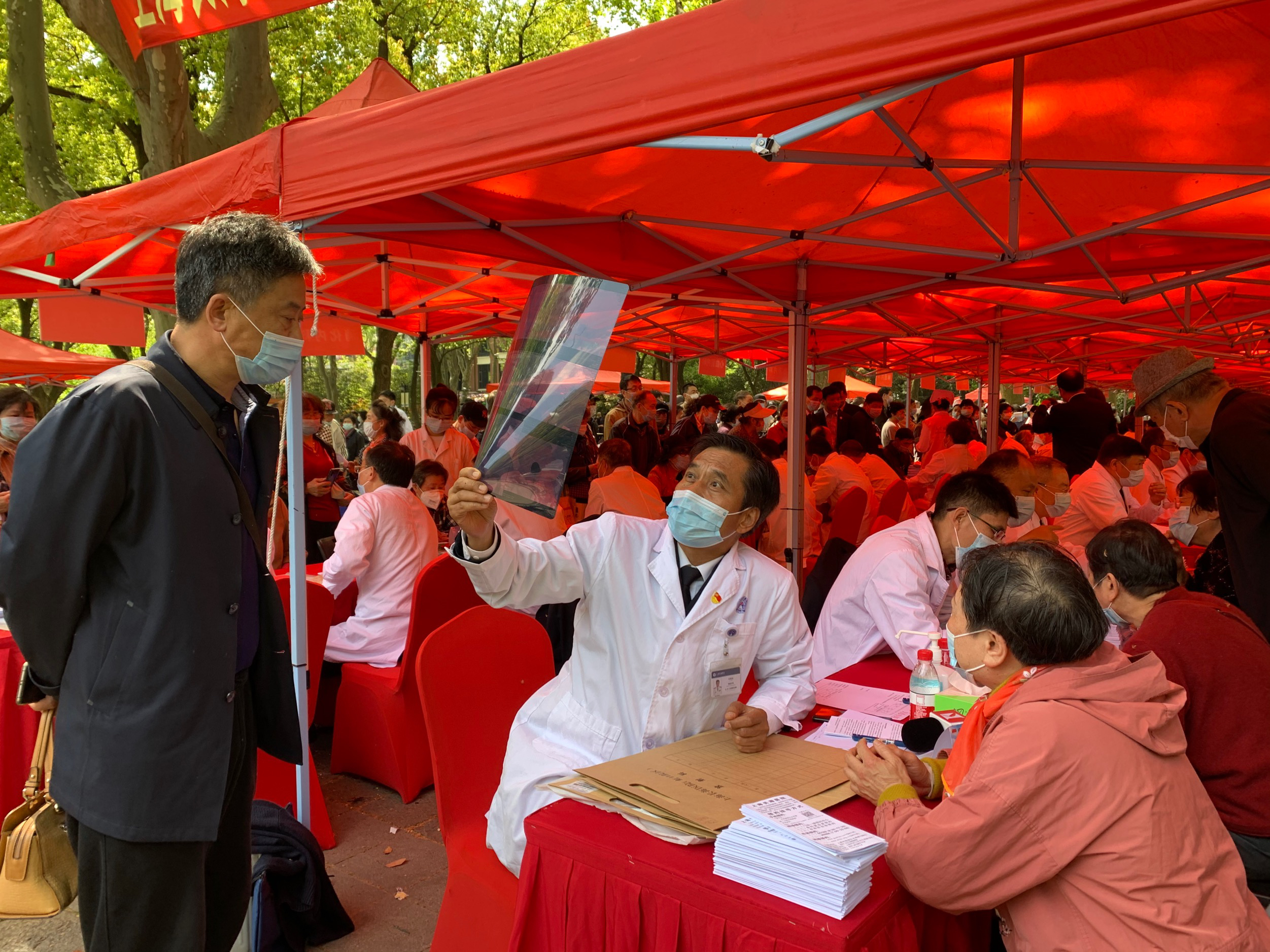 上海411医院是不是长海医院分院,长海医院虹口分院和411医院