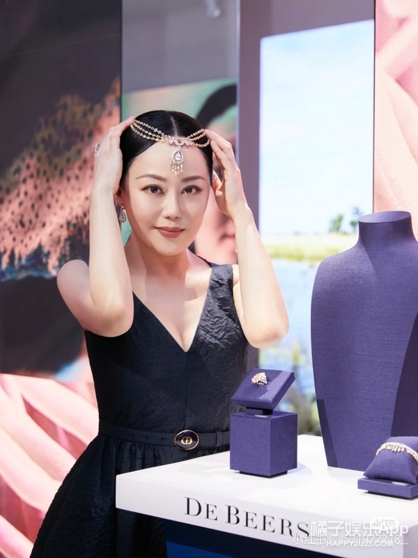 章小蕙女儿钟嘉晴相认吗,章小蕙和钟嘉晴关系