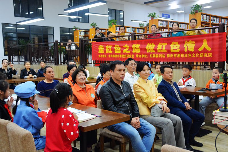 株洲市九方中学举行2021届高三学生成人礼