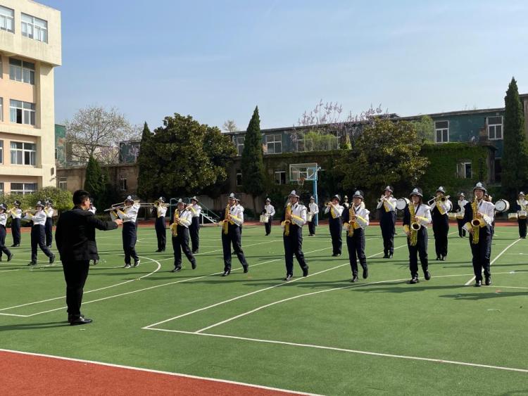 螃蟹赛跑体育活动教案,螃蟹赛跑运动会