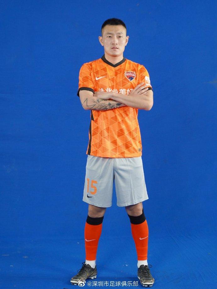 深圳队男篮海报,深圳队海报足球