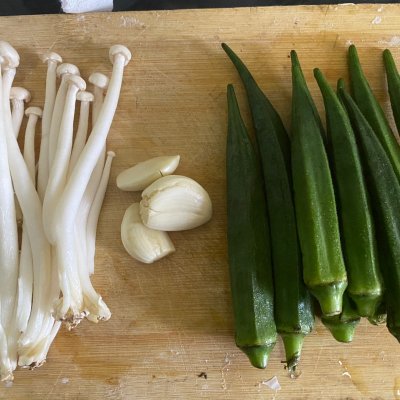 青笋炒虾仁减脂餐,虾仁炒西兰花减脂餐做法