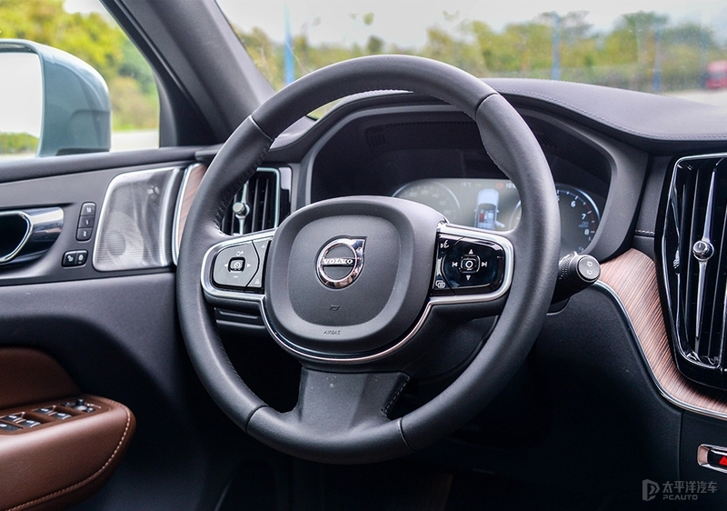 沃尔沃xc60可以上绿牌吗,沃尔沃xc60黑色多少钱