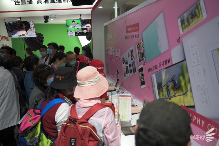 微单相机推荐2021佳能,佳能半画幅新镜头