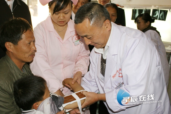 品立长沙质优天下｜江林：妙手仁心五十余载解百姓疾苦大爱济世显医魂本色