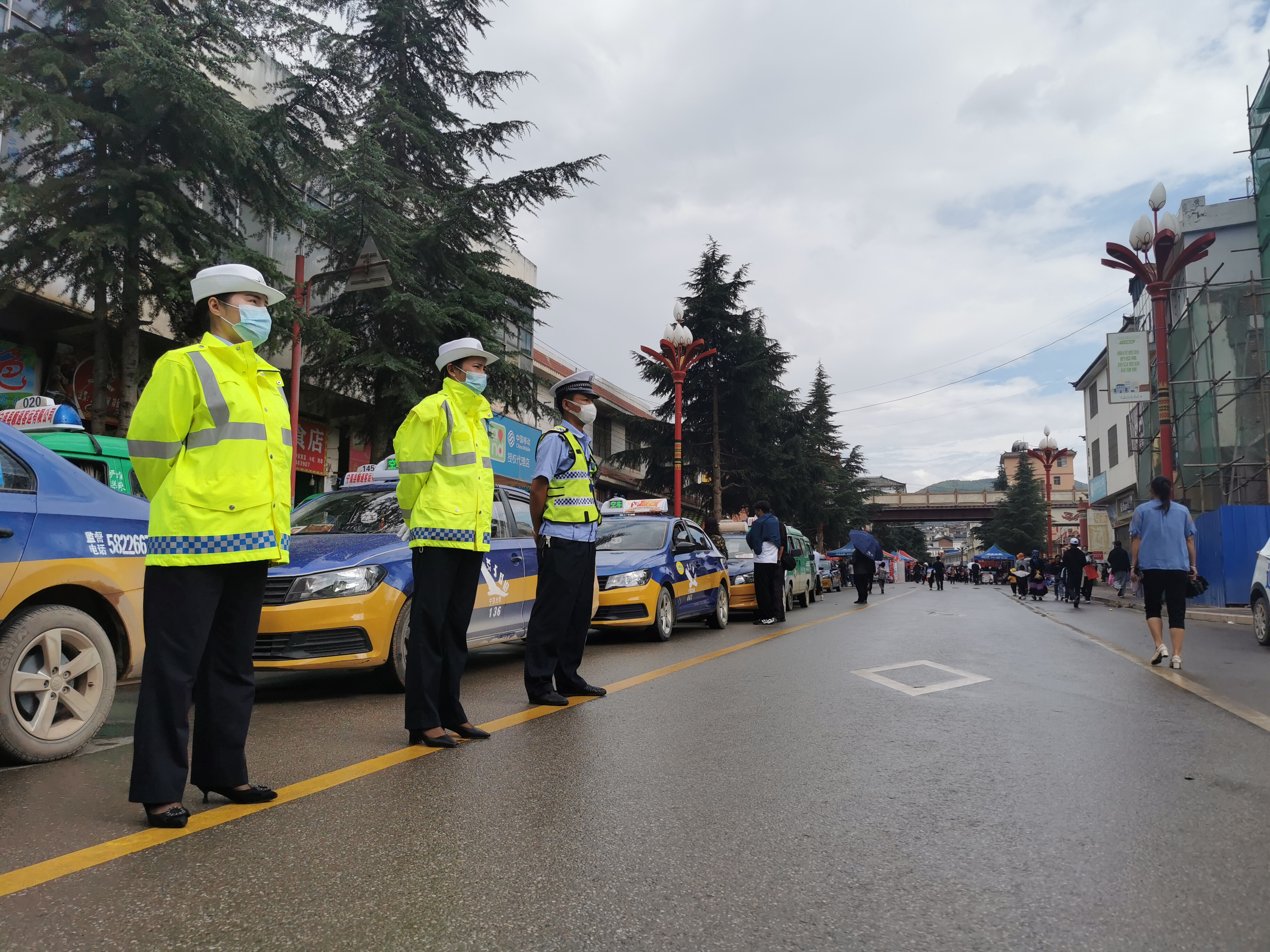 丽江热线高考,丽江高考爱心送考