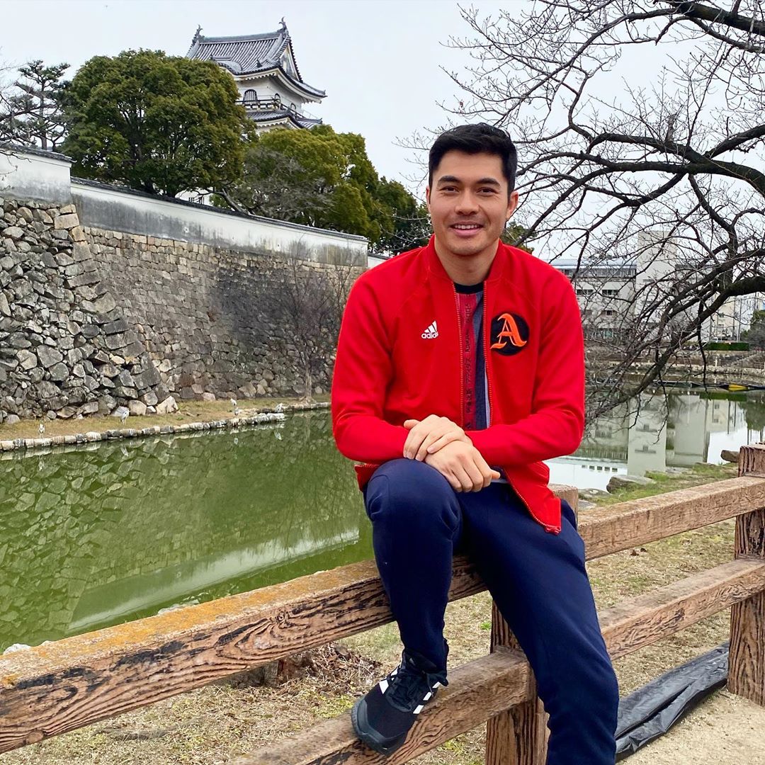 首次露脸的“蛇眼”亨利·戈尔丁专访：我们可能是日本*锁封**前最后一个拍摄完毕的剧组