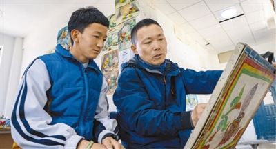 为大山里的孩子插上飞翔的翅膀,为大山里的孩子燃一盏灯短文答案