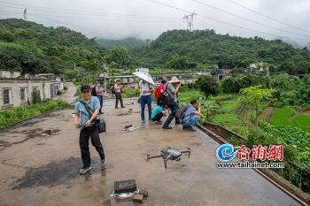 这里记录了灌口“清新蝶变”的一个个瞬间灌口镇举办庆祝中国*产党共**成立100周年暨“清新灌口·靓家园”摄影大展