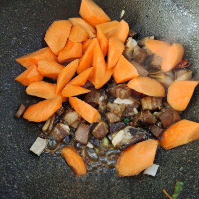 羊排寸排烧胡萝卜,胡萝卜烧羊排做法