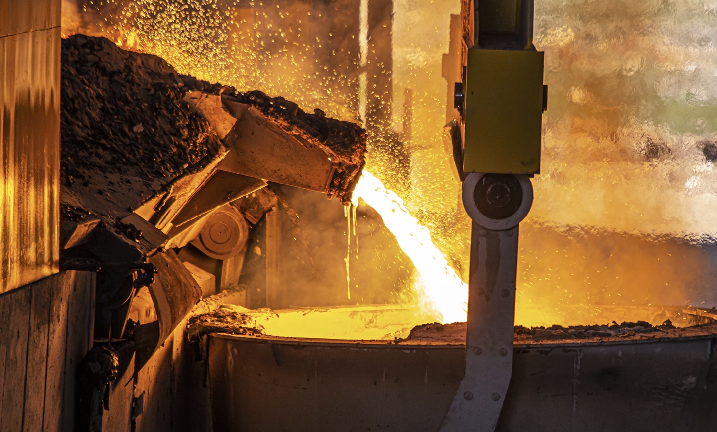 “钢铁侠”大丰收！包钢利润翻32倍创纪录，但下半年或存限产隐忧