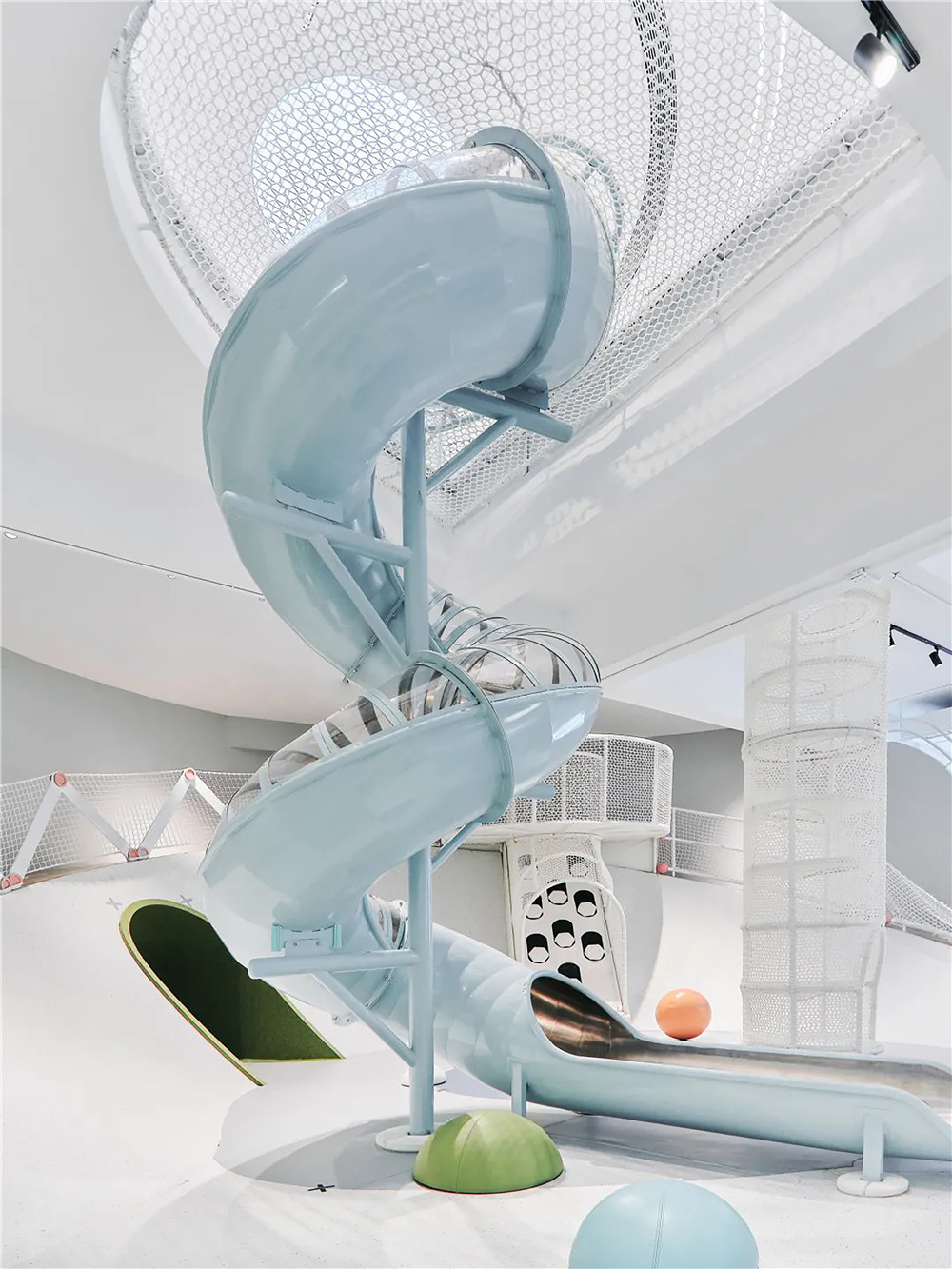 宇合光年|复地长春卡伦湖森林体验馆