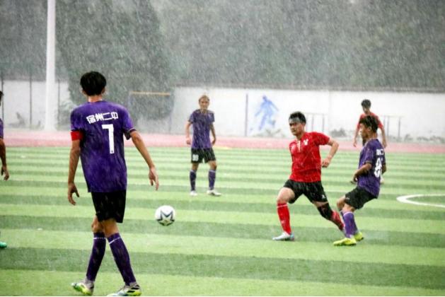 风雨挡不住拼搏激情赛场绽放出青春风采——2021年宿州市青少年足球锦标赛暨高中组校园足球联赛开赛