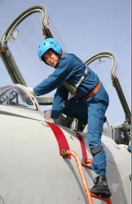 四川宜宾军人2019年三等功表彰,四川军人二等功