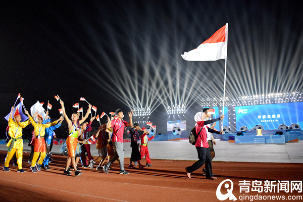 什么地方是足球城,真正的足球场在哪里