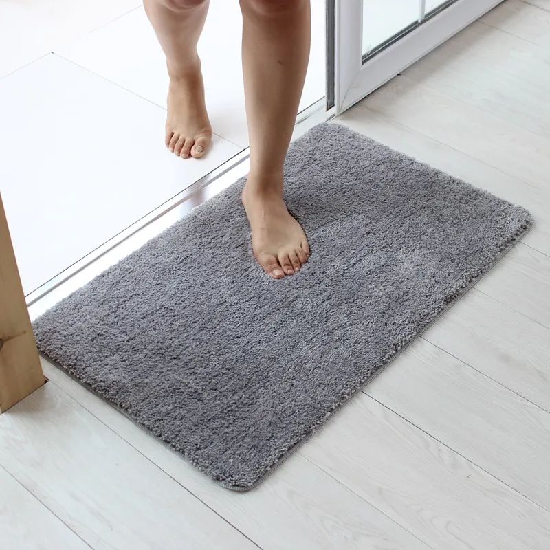 别在门口放“门垫”了？真脏！学学年轻人的做法，干净又实用