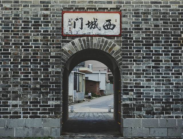 路过人间无非一瞬间歌曲,路过人间无非一瞬间舞蹈