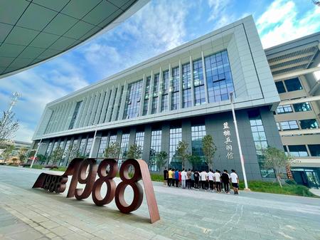 玉溪科教创新城效果图,玉溪科教创新城新建体育场馆