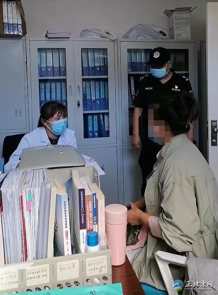 郭女士取环手术半年后环还在，记者采访被报警……