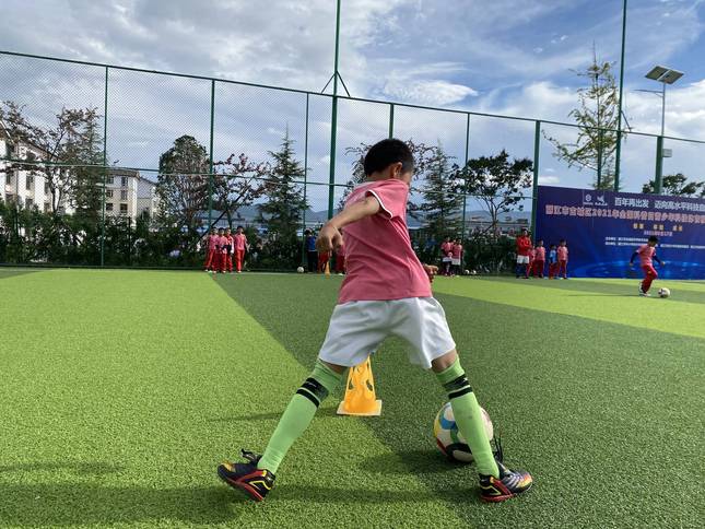 这就是丽江这群孩子的第二课堂，他们享受着……