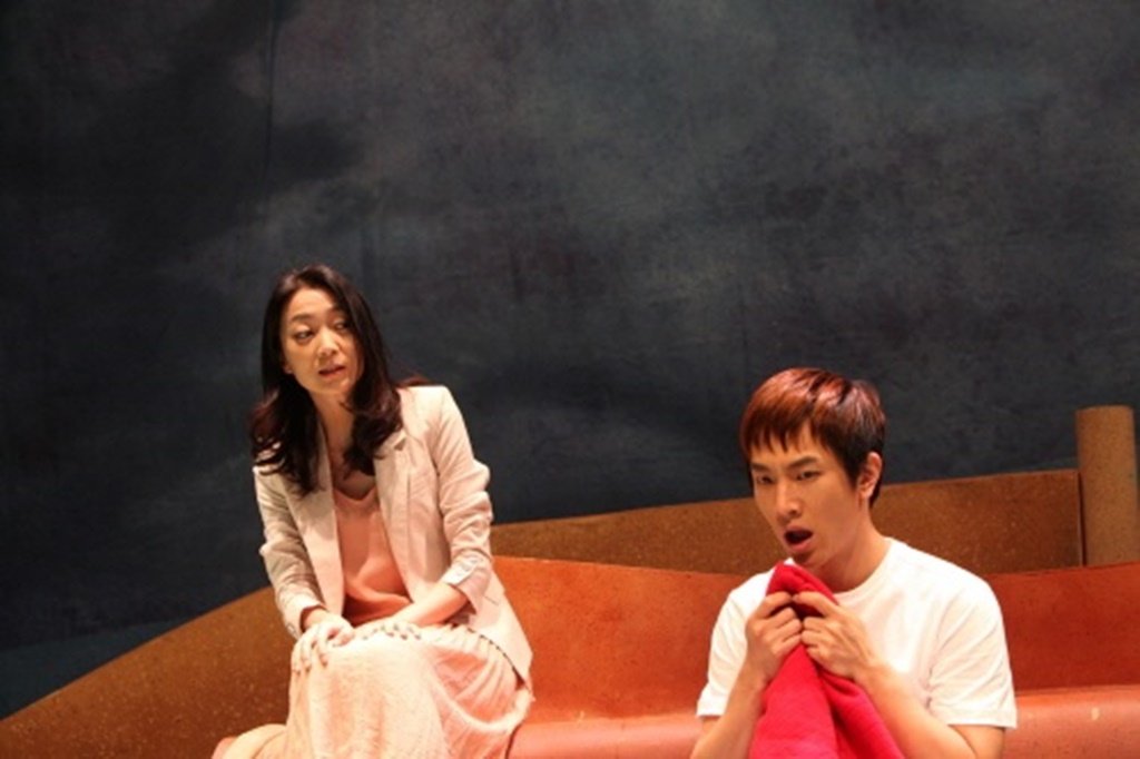 韩剧鱿鱼游戏幕后boss,韩剧鱿鱼女艺人