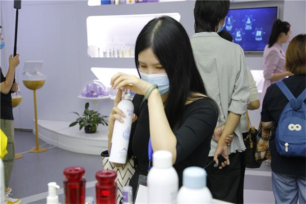 你好，我是福瑞达｜而“丽”之年，重新认识“90后”福瑞达