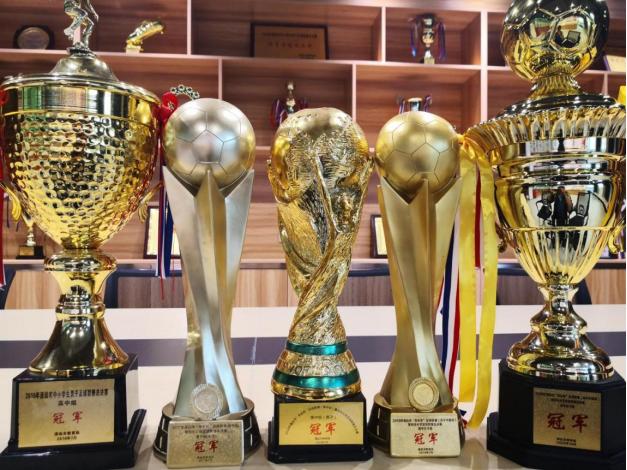 文明校园传扬时代正能量,文明校园创建人人有责