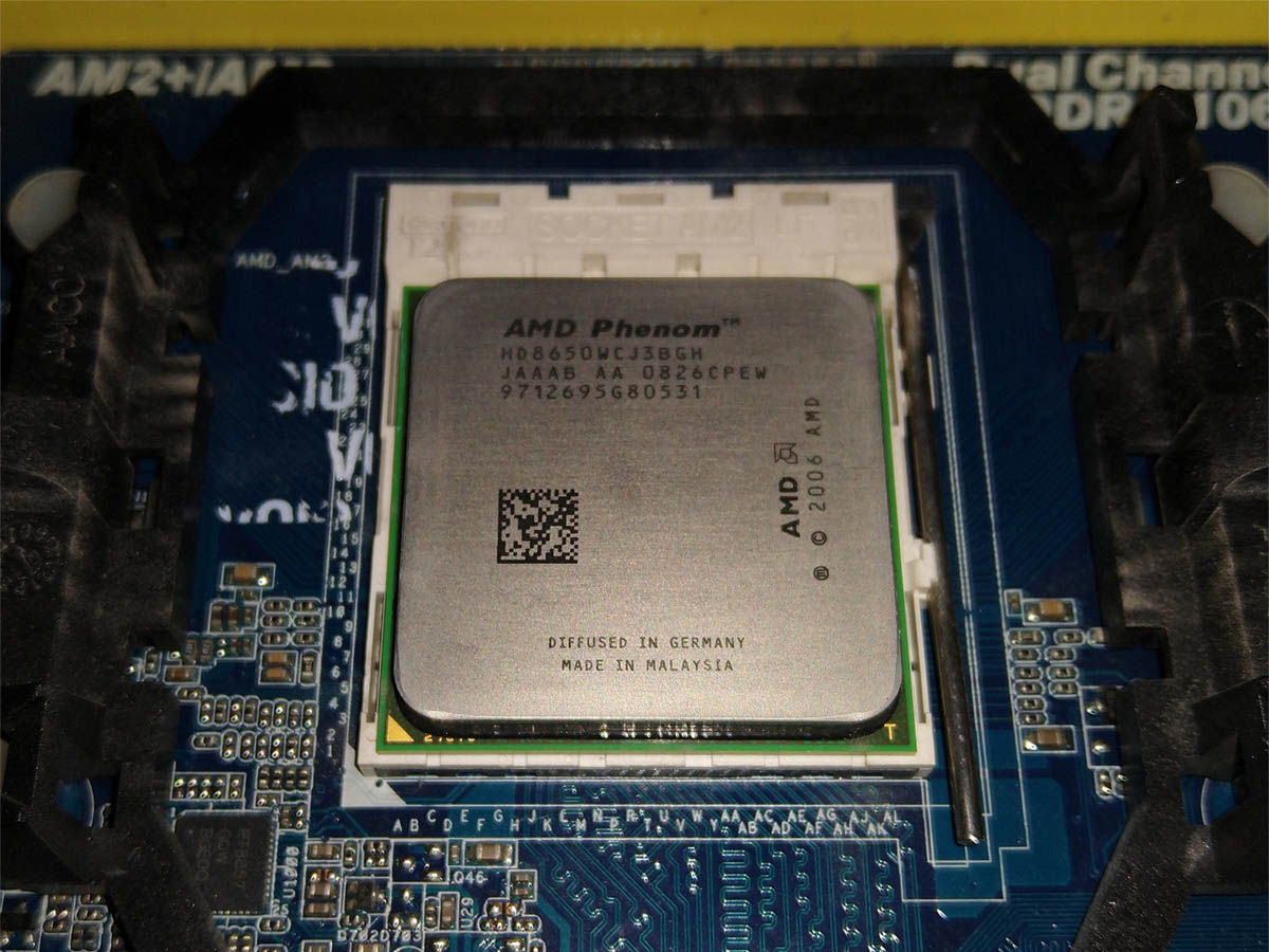 超能课堂,290：处理器是如何从单核演化到64核的