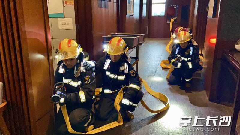 酒店着火消防迅速处置,宾馆酒店火灾扑救要点