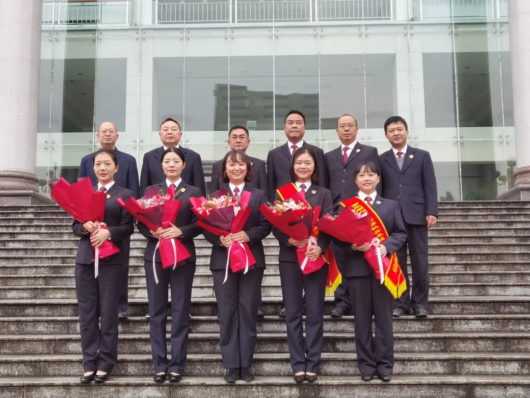 省检察机关标兵能手,检察院多人被评为先进能手标兵