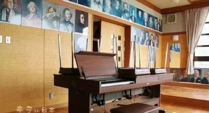 最垃圾的学校是哪个学校,最垃圾的学校是哪个