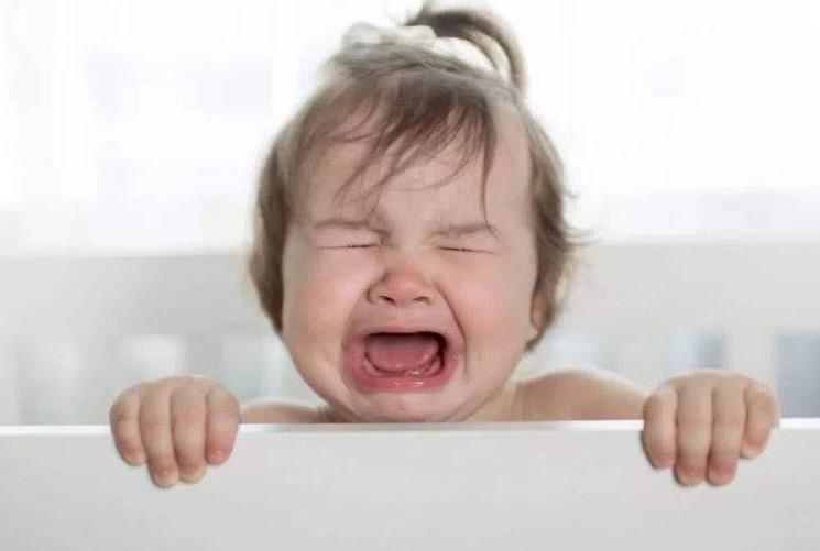 孩子动不动发脾气该给他看什么,孩子动不动就生气怎么教育