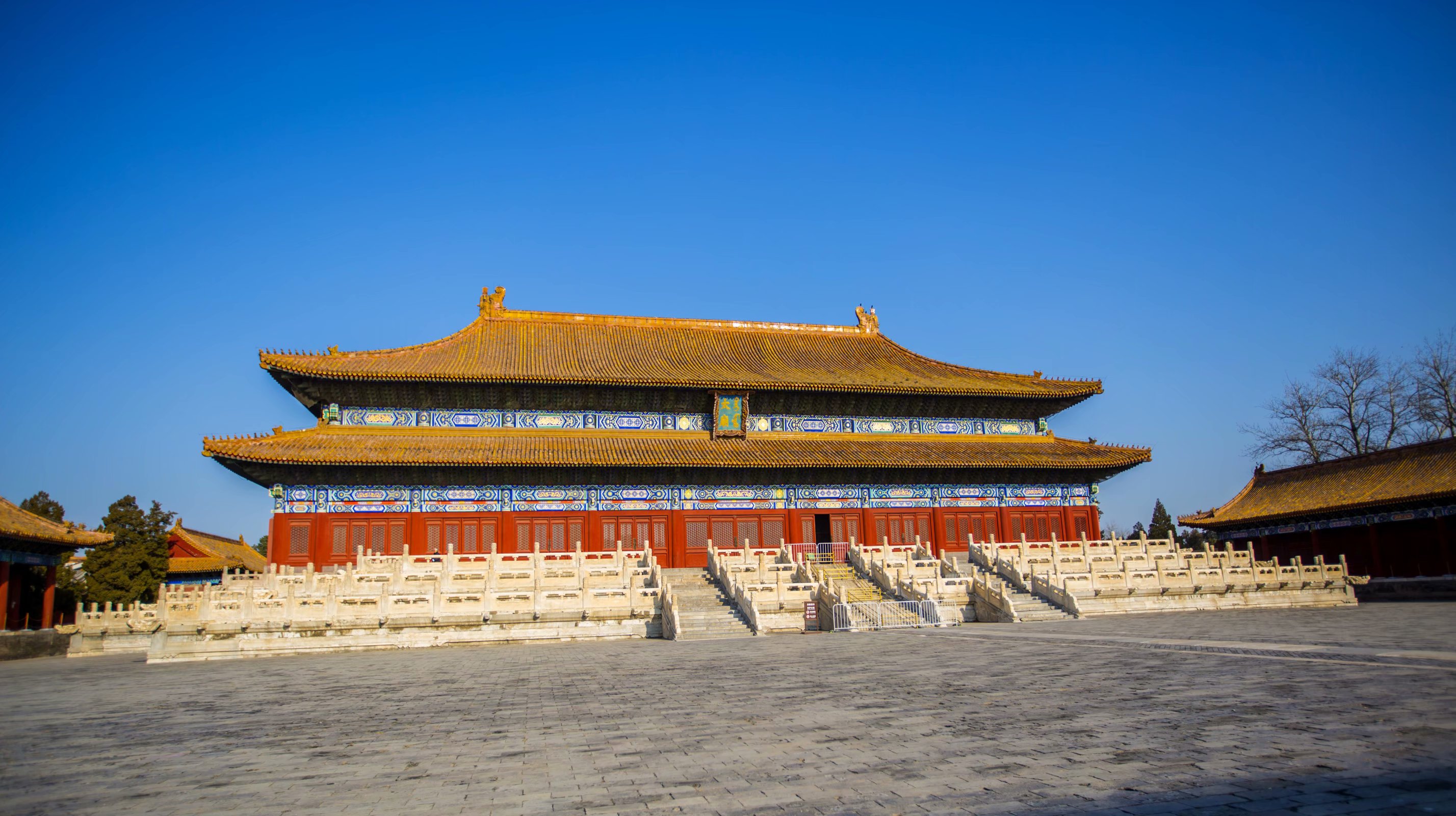 太庙，位于北京市东城区东长安街*安门天**东侧，始建于明永乐十八年