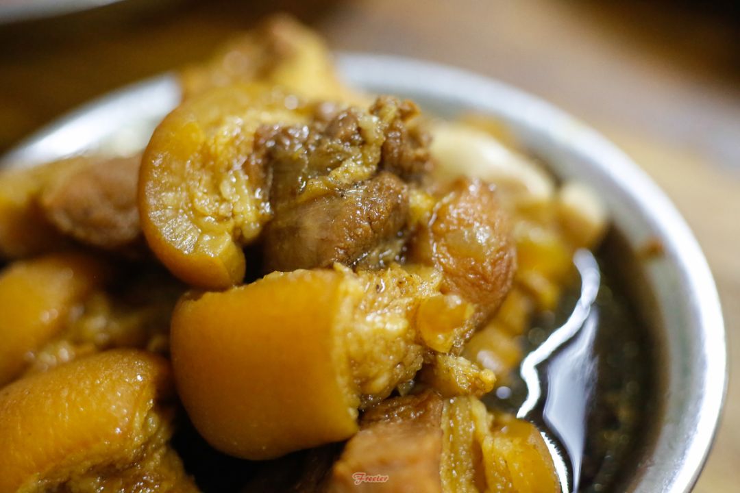 猪脚饭陪海口人长大，海口人陪猪脚饭老去